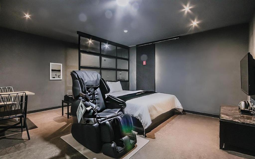 M7 Business Hotel Chilgok Dış mekan fotoğraf
