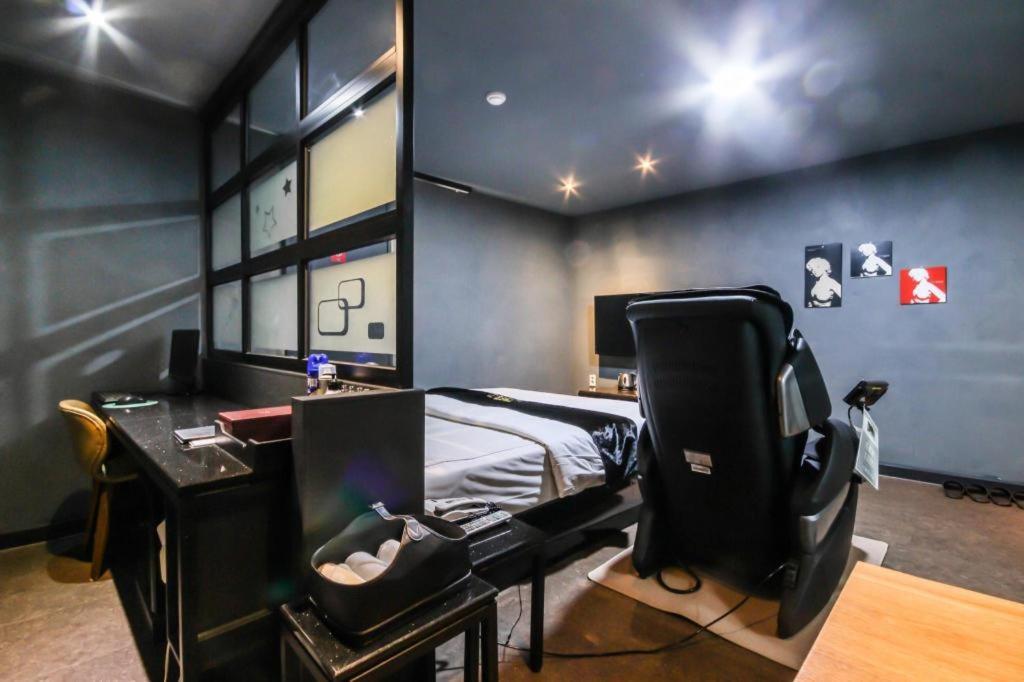 M7 Business Hotel Chilgok Dış mekan fotoğraf